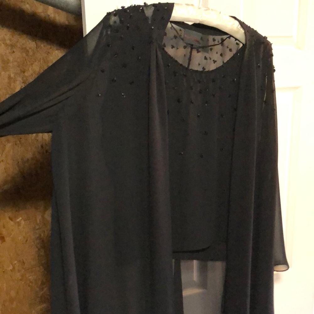Shirt with light long sleeve covering